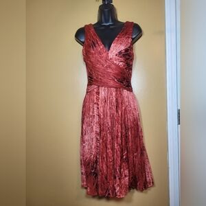 Halston Heritage Ruched Pomegranate Accordion Style Dress sz 8 1FP0500192